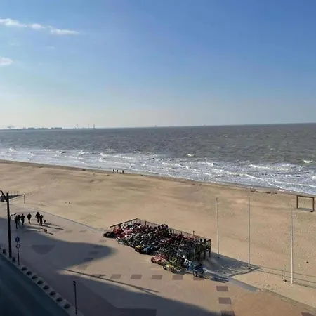 Modern 5th Floor Apartamento